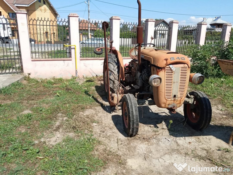 Tractor Same 240 