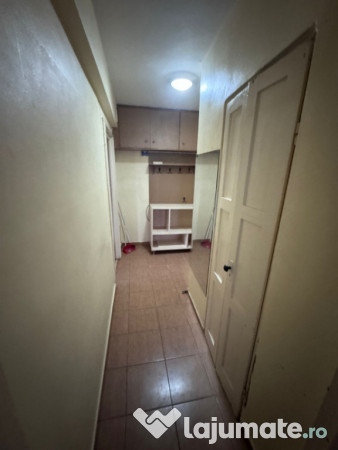 Apartament 2 camere de vanzare, in zona City Park Mall, Cons 