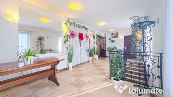 De vânzare – Proprietate comercială tip Restaurant & ... 