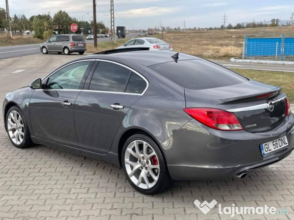 Opel Insignia OPC 