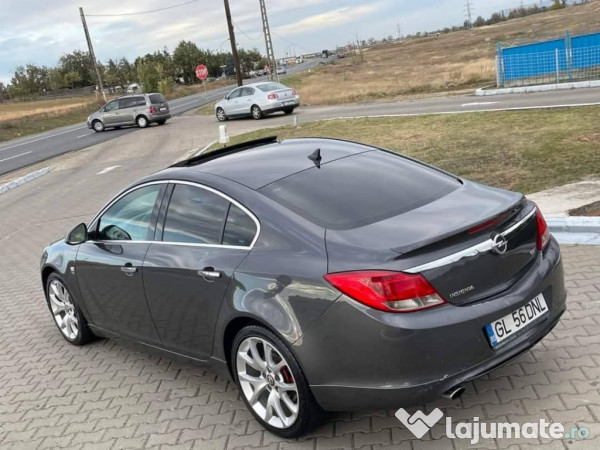 Opel Insignia OPC 