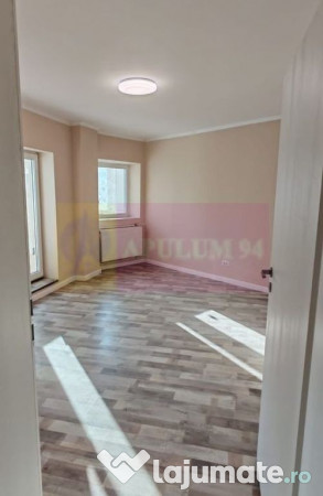 Apartament 3 camere 74mp Metrou Aparatorii Patriei 