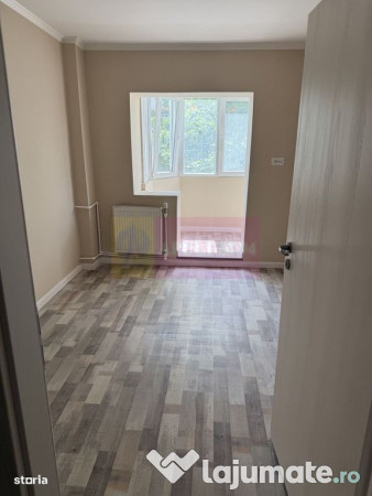 Apartament 3 camere 74mp Metrou Aparatorii Patriei 
