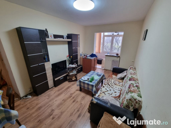 Apartament 3 camere zona Inel 2