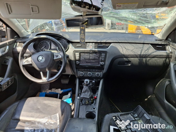 Dezmembrez Skoda Octavia III (5E) 2.0 TDI 150 cai CKFC cutie dsg 