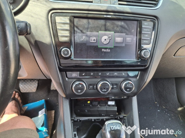 Dezmembrez Skoda Octavia III (5E) 2.0 TDI 150 cai CKFC cutie dsg 