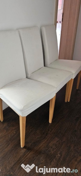 3 Scaune lemn cu husă 