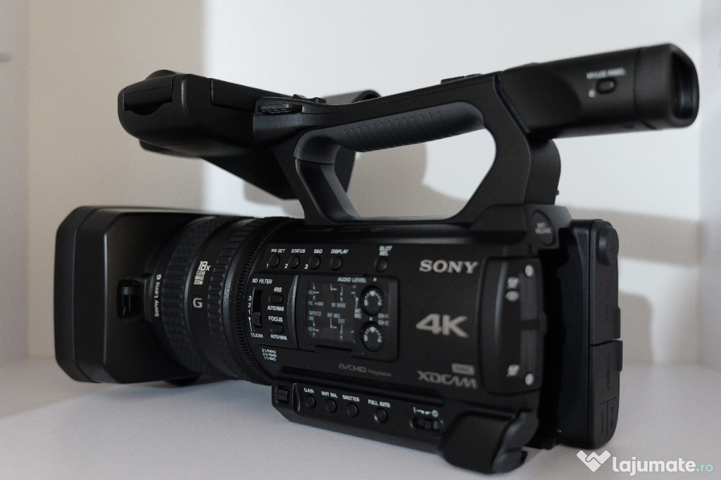 Cameră video Sony z150 