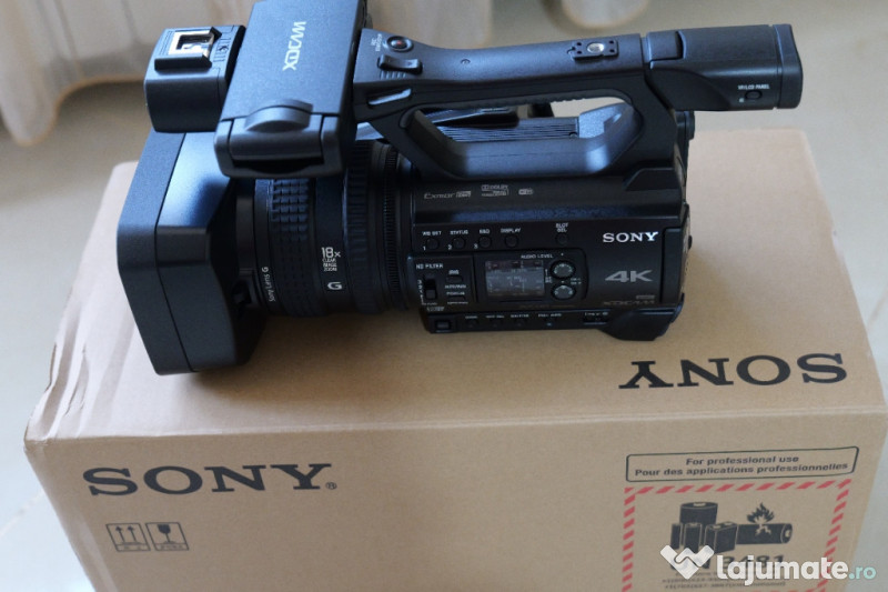 Cameră video Sony z150 