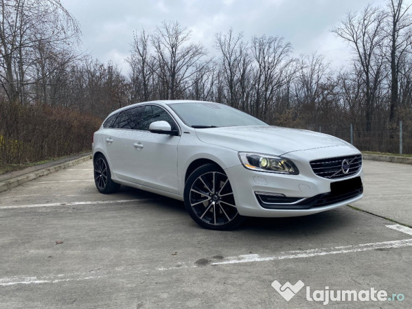Volvo V60 Plug-in Hibrid D6