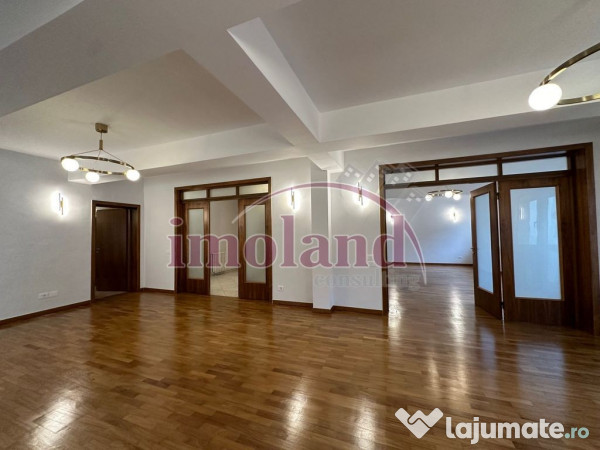 Inchiriere - 4 camere Renovate Integral - Primaverii
