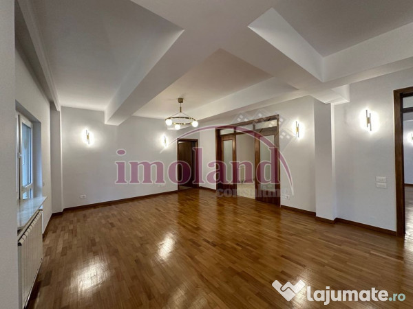 Inchiriere - 4 camere Renovate Integral - Primaverii