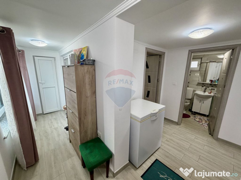 Casă / Vilă cu 4 camere de vânzare în zona Central