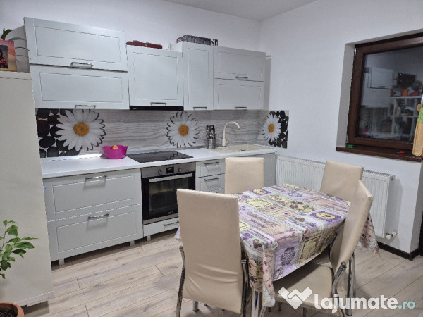 Casă Modernă,Eficientă Energetic,3cam,149mp,(6.3kW Fotovoltaic)Albești