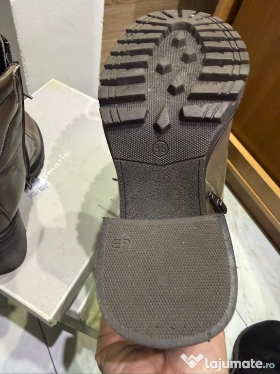 Ghete piele naturală mărimea 36