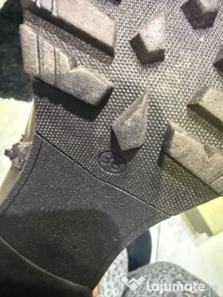 Ghete piele naturală mărimea 36