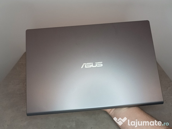 Asus 14' i3-10110u, 256gb SSD, 8gb RAM, Windows 11 