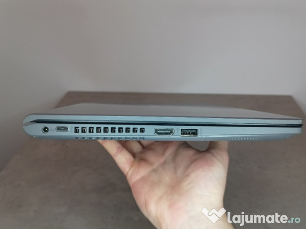 Asus 14' i3-10110u, 256gb SSD, 8gb RAM, Windows 11 