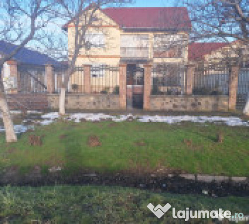 Casă în Varsand Arad 