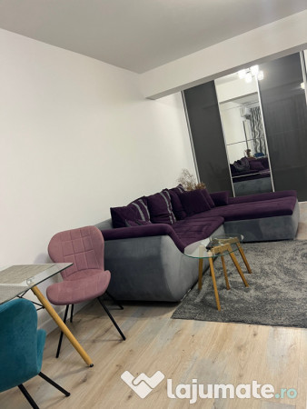 Închiriez apartament 2 camere complex Maurer