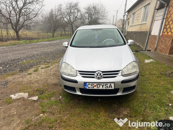 Vw Golf 5 1.6 benzină