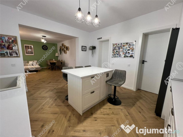 Casa individuala la cheie 4 camere 2 garaje de in Sibiu 