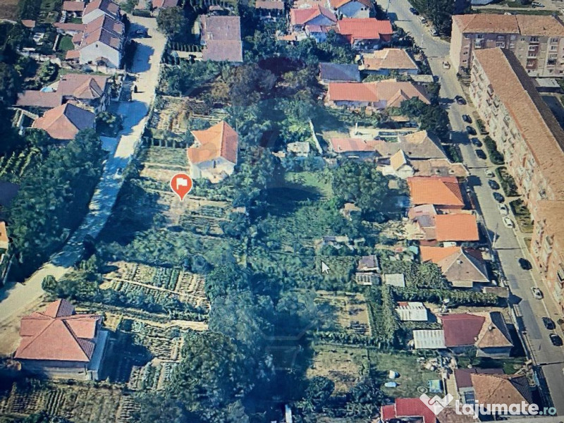 Teren de constructii intre case, in Medias cu utilitatile... 