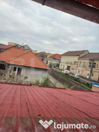 Spatiu comercial central! 1200mp! Reghin! 