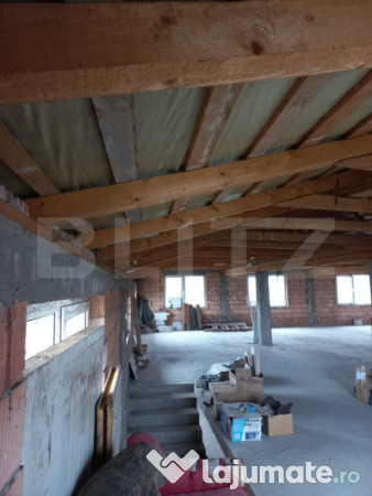 Spatiu comercial central! 1200mp! Reghin! 