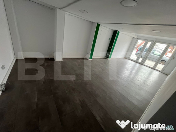 Spațiu comercial 65 mp, open space – zonă intens circula 