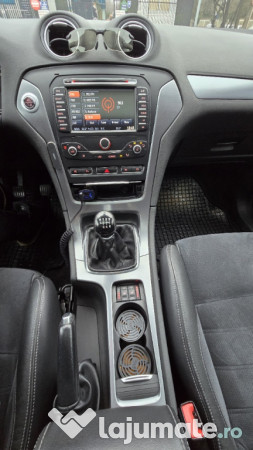 Ford Mondeo mk4.5 an 2014 motor 1,6 TDCI 115 CP Hatchback 