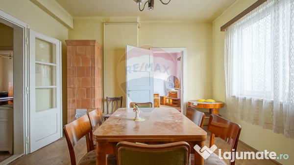 Apartament cu 3 camere de vânzare în zona Centrul Civic 