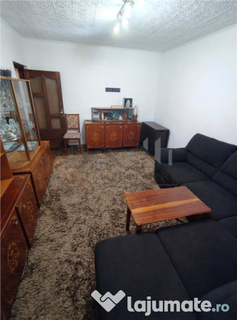 Apartamente 3 camere Nicolina