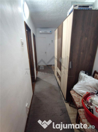 Apartamente 3 camere Nicolina