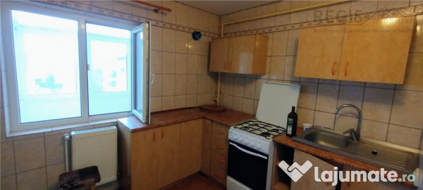 Apartament decomandat 3 camere zona Unirii ACR