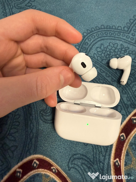 Căști airpods 2 pro (anul 2022) 