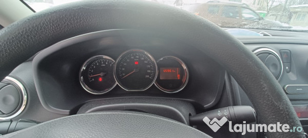 Dacia Logan 2016 - Benzina, cu AC