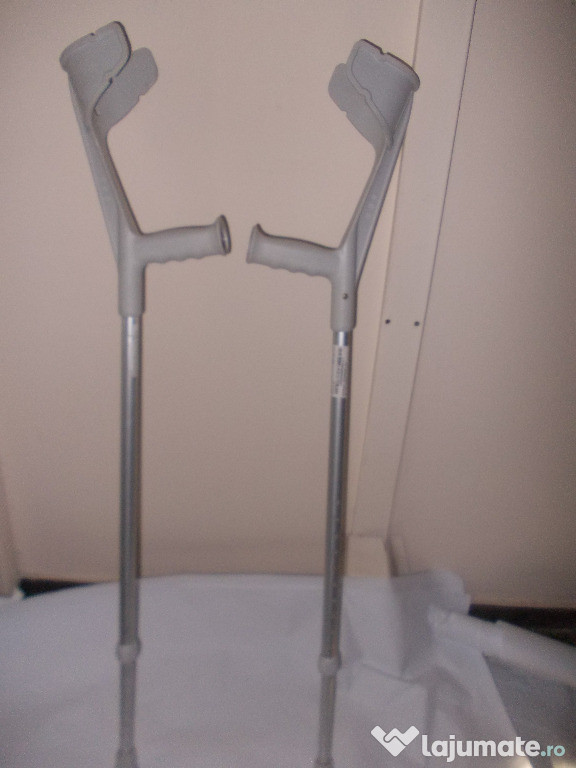 Carje antebrat reglabile, batrani dizabilitati handicap,carja ALUMINIU