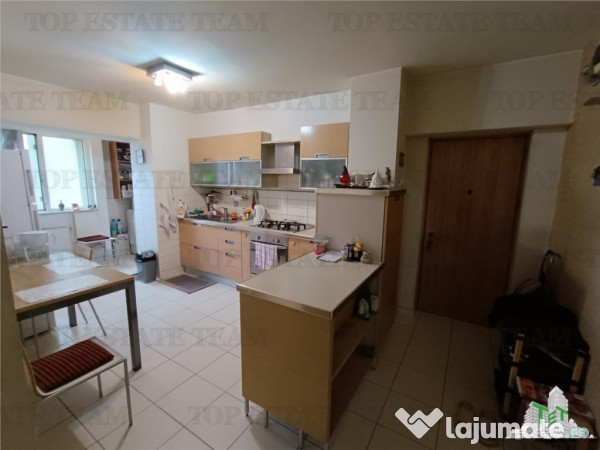 Apartament 3 camere Piata Victoriei- Titulescu 