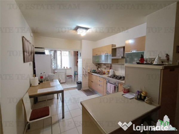 Apartament 3 camere Piata Victoriei- Titulescu 