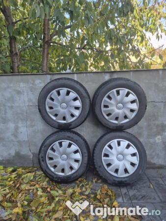 Cauciucuri iarna cu jante de tabla 