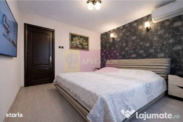 3 Camere cu 2 locuri de parcare in zona Pod Grant