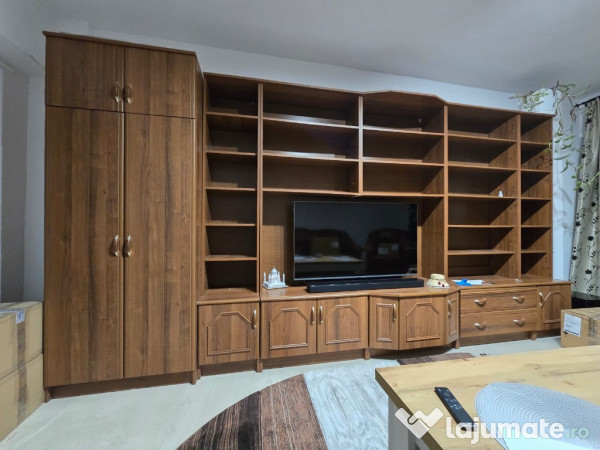 Mobila biblioteca living