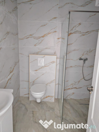 Apartament 2 camere de vânzare în Tomis Plus, Constanța ?