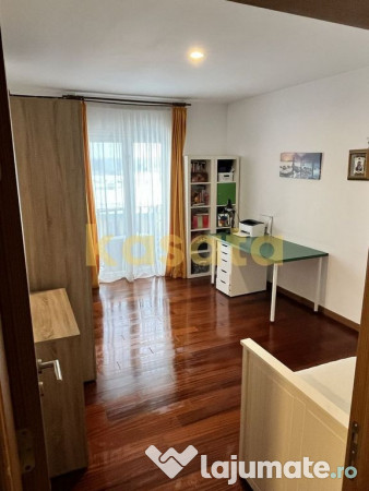 3 camere de vânzare | Cosmopolis | Terasă | 2 locuri pa... 