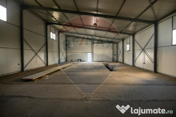 Spațiu industrial de 300mp de vânzare 