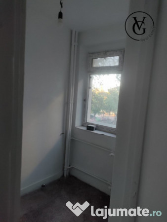 Garsoniera - 1 Decembrie - Costin Georgian 