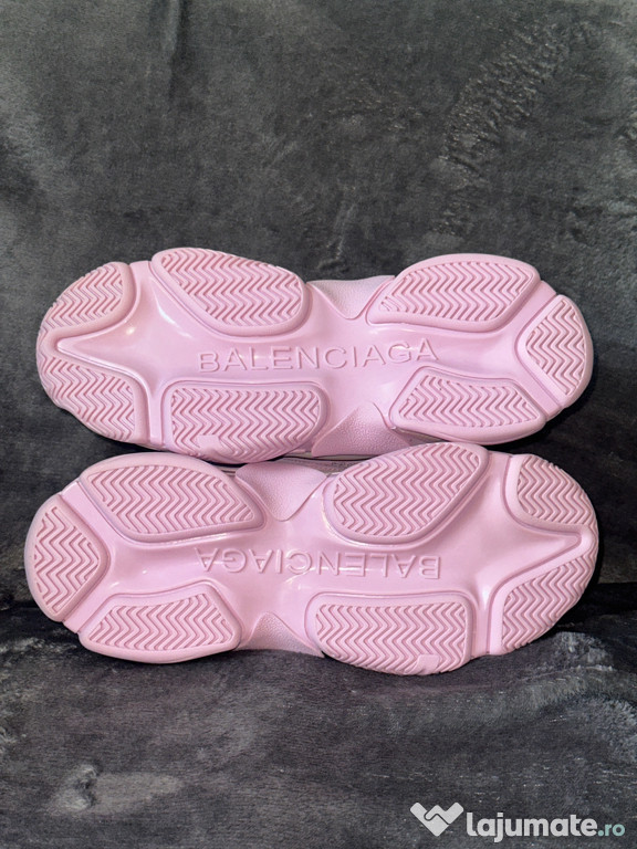 Balenciaga Triple S