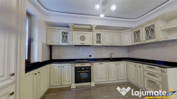 3D! Decomandat, LUX Class, Tractorul, Brasov. 