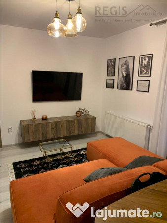 Apartament open space zona Tractorul/ loc de parcare 